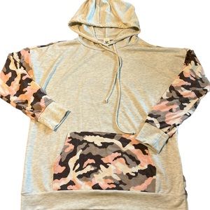 Women’s Sew in love Lightweight Hoodie - S small